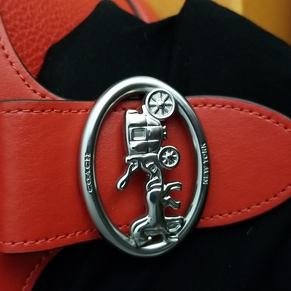 NWT Coach Georgie Train Tricket Box Case Cossbody Bag in Red - Picture 2 of 12